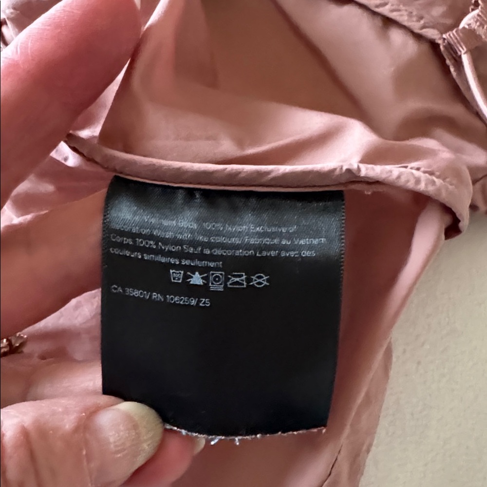 Lululemon nylon jacket - Picture 10 of 14